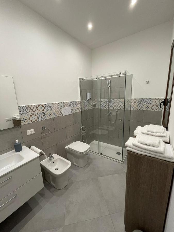 Baron'S Suites Palermo Luaran gambar