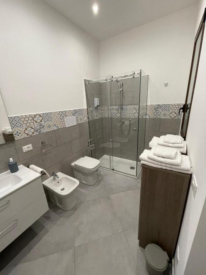 Baron'S Suites Palermo Luaran gambar